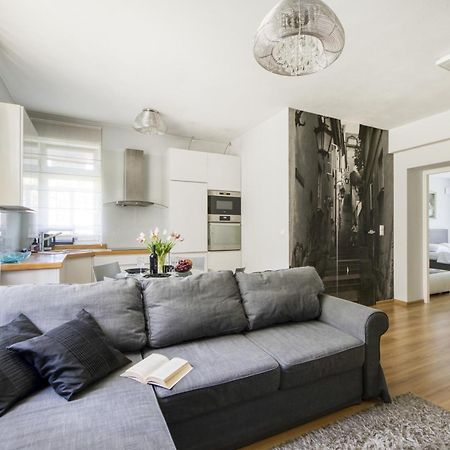 Nr 1 Europa22 Centrum Apartment Old Town Warsaw Stare Miasto Historyczna Kamienica Umiejscowiona W Zabytkowej Czesci Warszawy Obok Parku Multimedialnego I Barbakanu Parking 24H Sniadanie Opcjonaln Breakfast Optional Check In From 14 Pm Parter Ground Ngoại thất bức ảnh