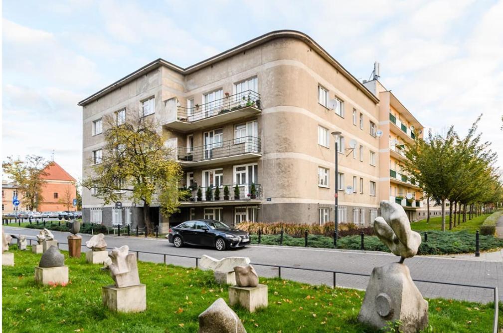 Nr 1 Europa22 Centrum Apartment Old Town Warsaw Stare Miasto Historyczna Kamienica Umiejscowiona W Zabytkowej Czesci Warszawy Obok Parku Multimedialnego I Barbakanu Parking 24H Sniadanie Opcjonaln Breakfast Optional Check In From 14 Pm Parter Ground Ngoại thất bức ảnh